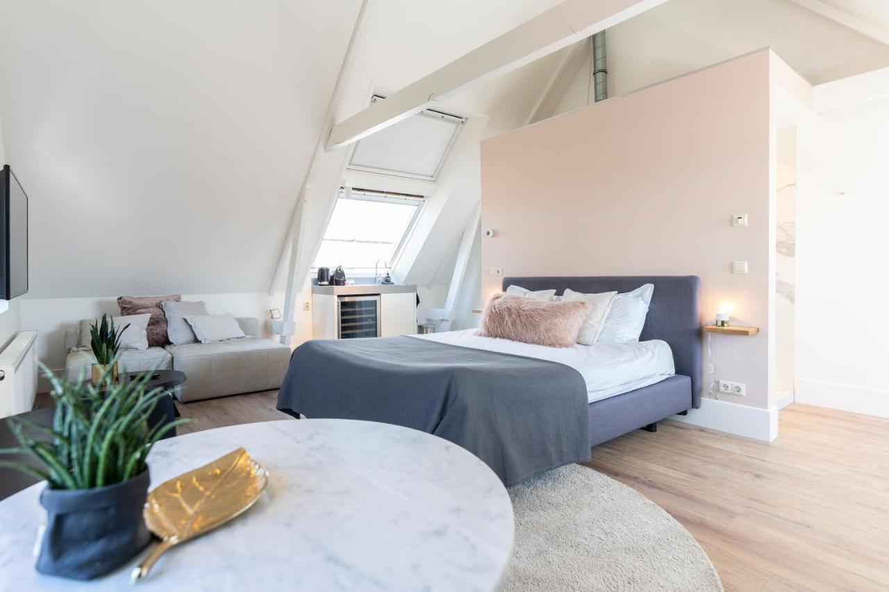 Gravenstraat Bed & Breakfast Den Burg Bagian luar foto