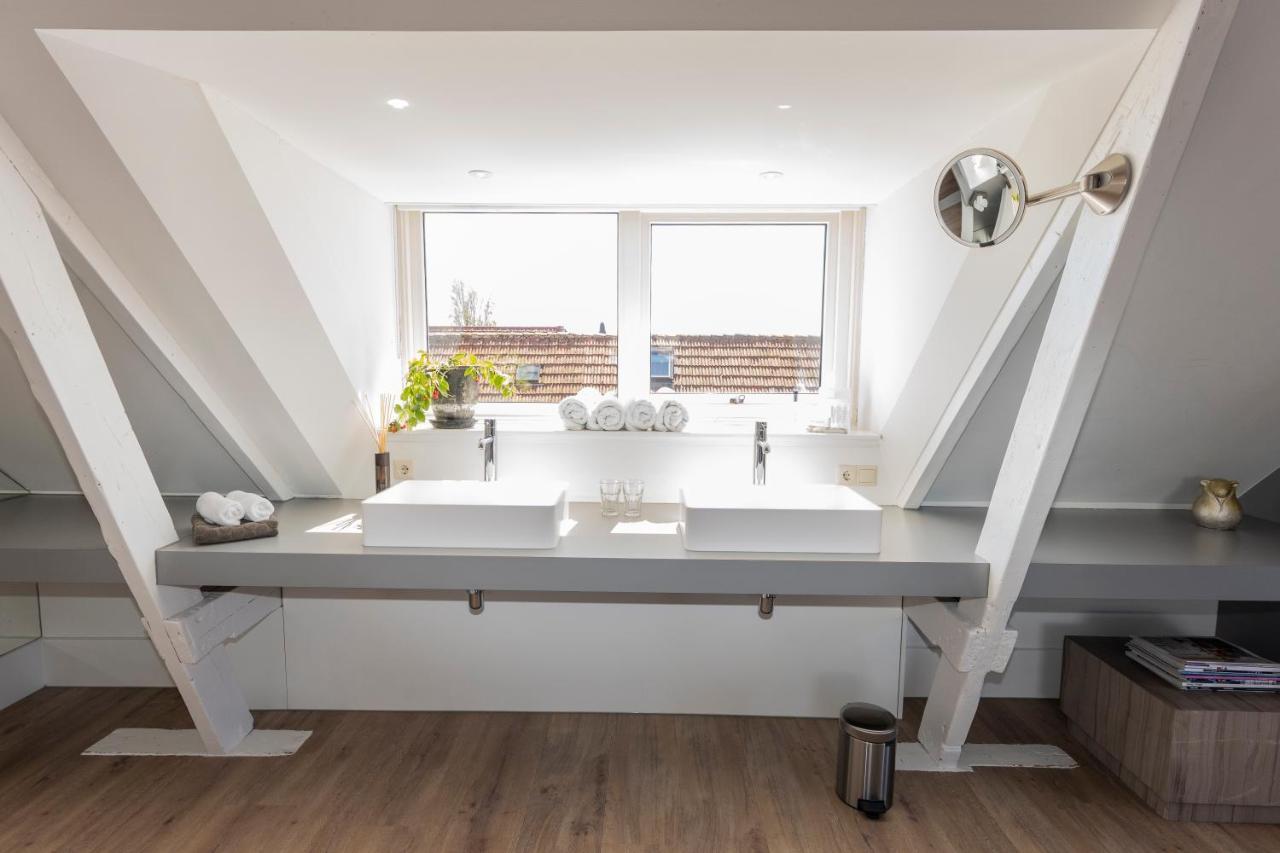 Gravenstraat Bed & Breakfast Den Burg Bagian luar foto