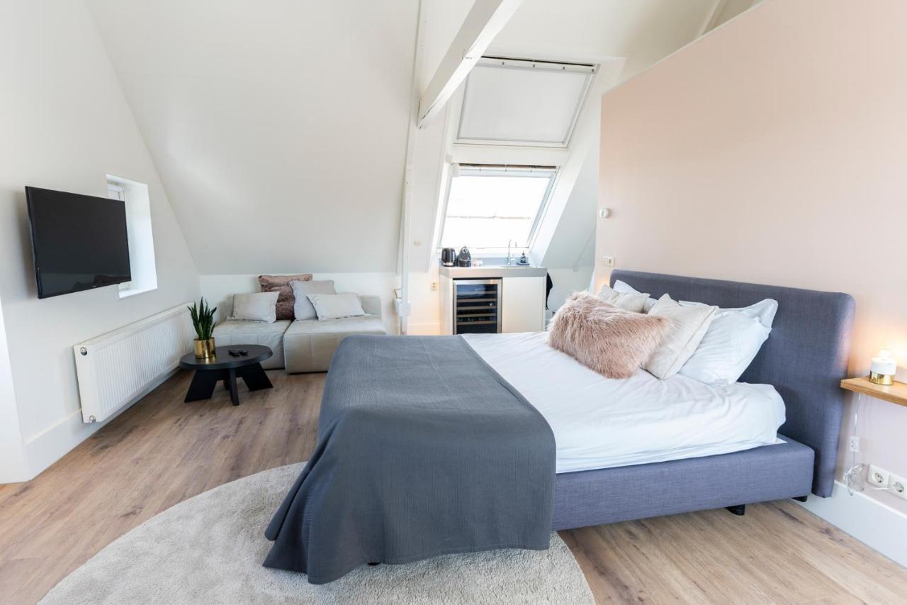 Gravenstraat Bed & Breakfast Den Burg Bagian luar foto